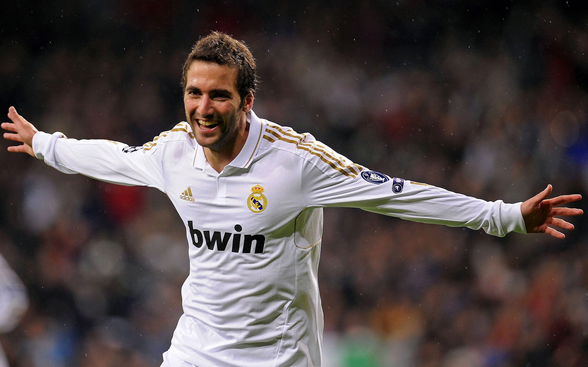 橙衣军团的绝杀时刻，克瓦拉茨赫利亚如何成为荷兰逆转伊拉克的关键先生